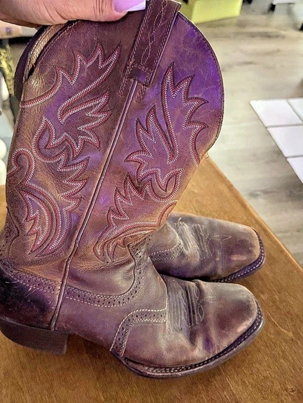 ARIAT Heritage Roper Western Boot Boots in Brown